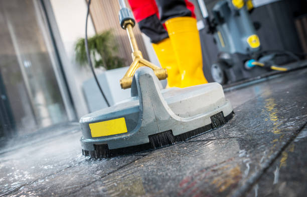 Best Garage Pressure Washing  in Yankton, SD